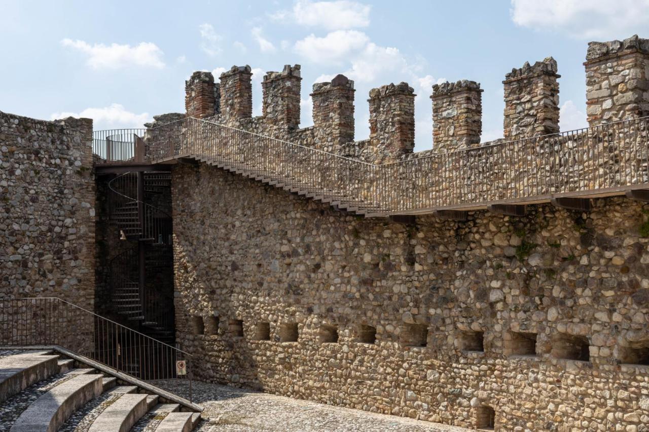 Lapiccolina Lejlighed Desenzano del Garda Eksteriør billede